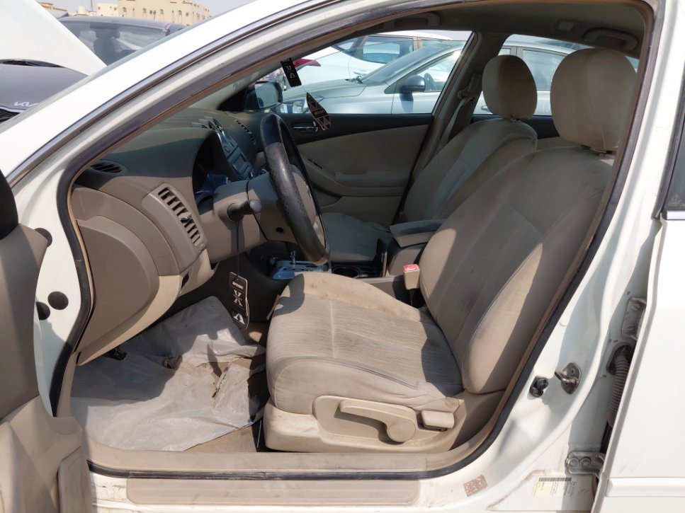 Nissan Altima  2010 image