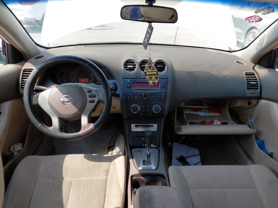 Nissan Altima  2010 image