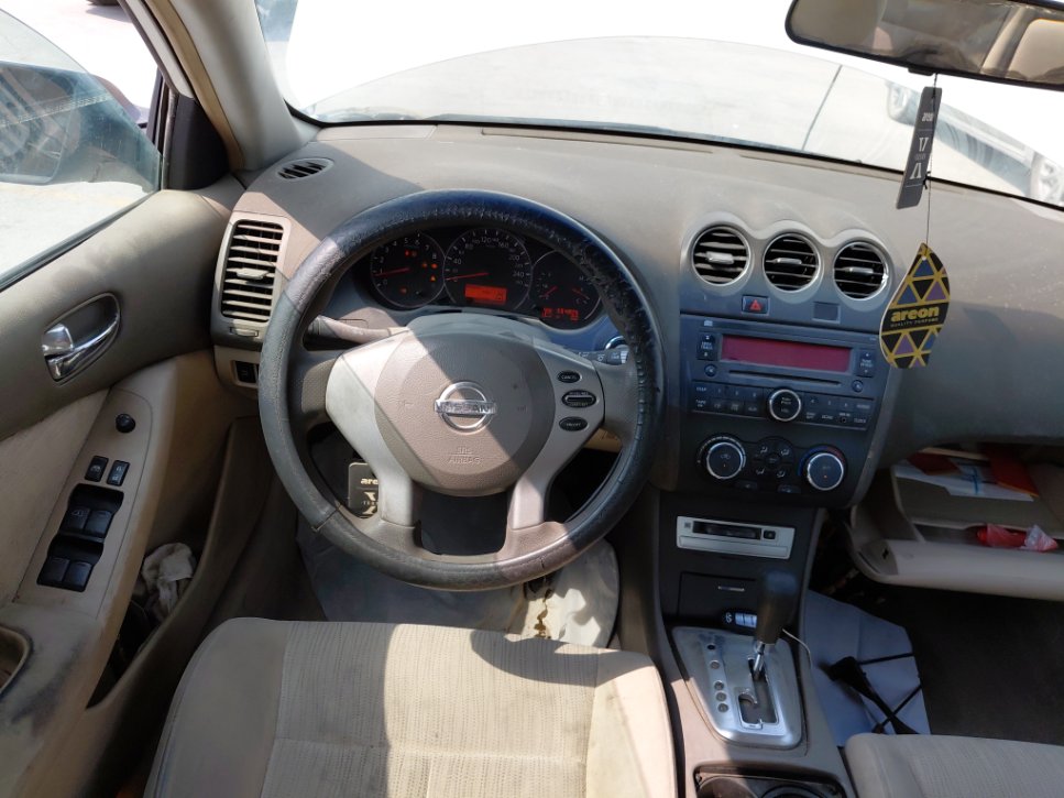 Nissan Altima  2010 image