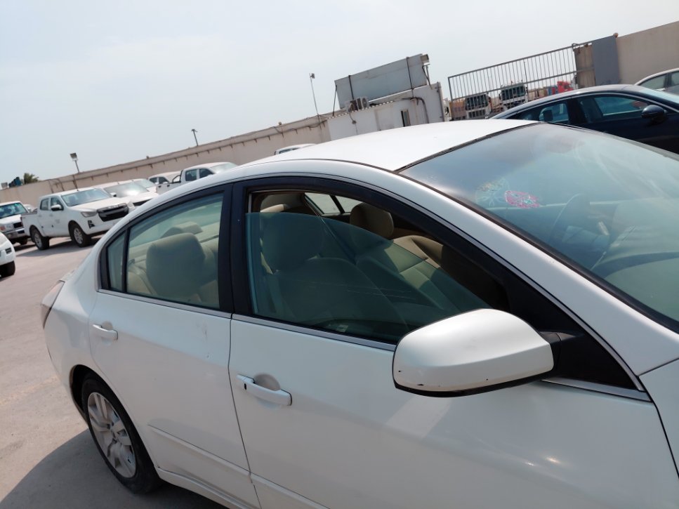 Nissan Altima  2010 image