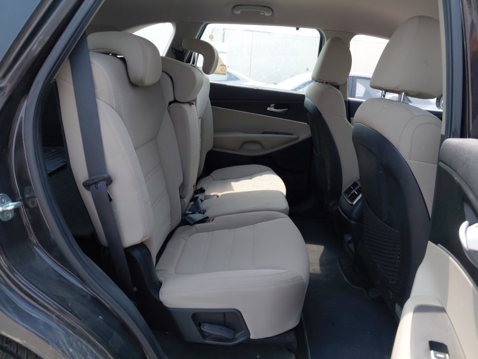 كيا سورينتو UM - LX 4WD 2020 image