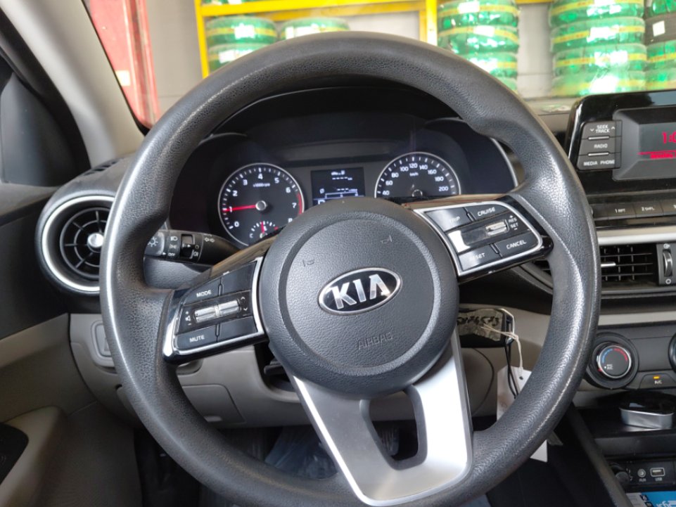 KIA Cerato BD L FWD 2020 image