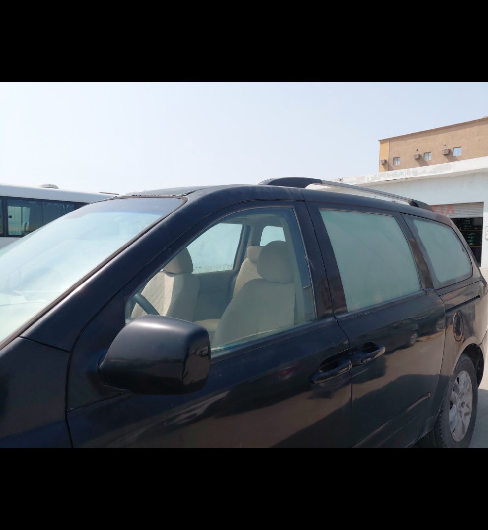 كيا كرنفال EX 2010 image