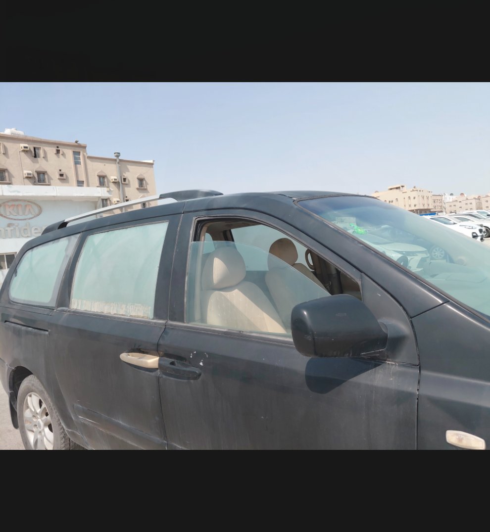 كيا كرنفال EX 2010 image