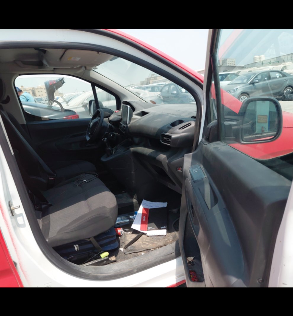 Peugeot  Partner  2023 image