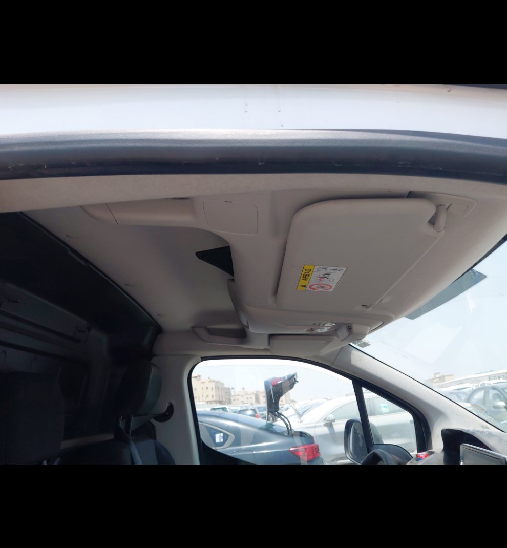 Peugeot  Partner  2023 image