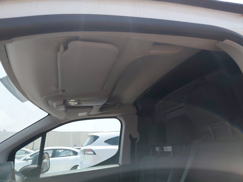 Peugeot  Partner  2023 image