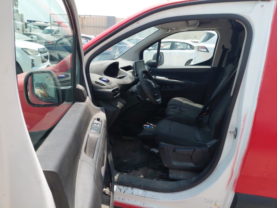 Peugeot  Partner  2023 image