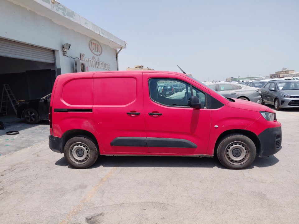 Peugeot  Partner  2023 image