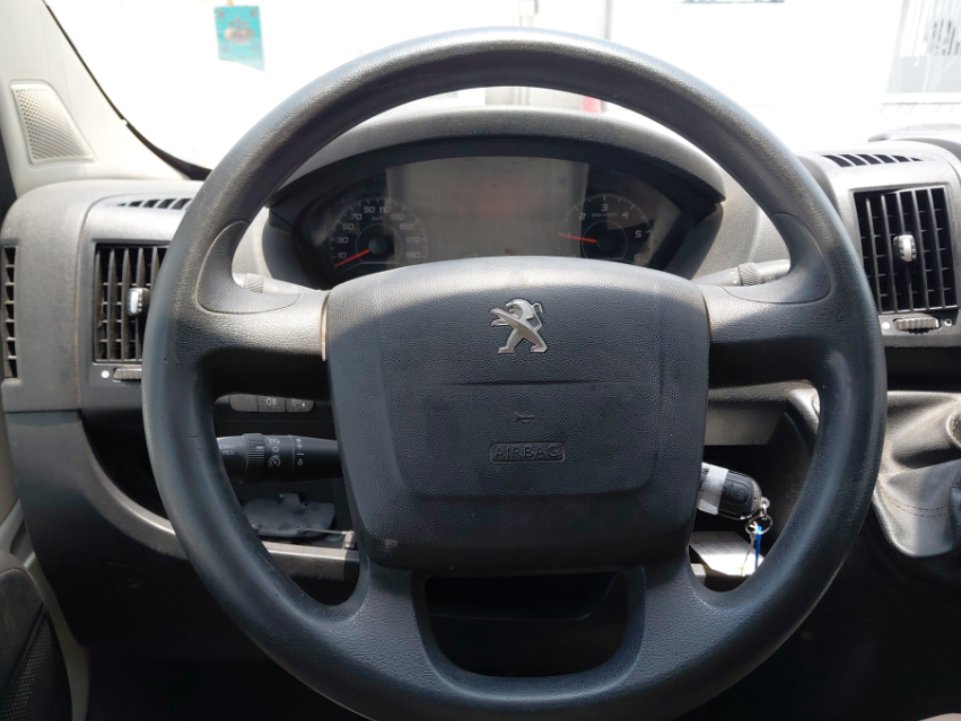 Peugeot  Boxer  2022 image