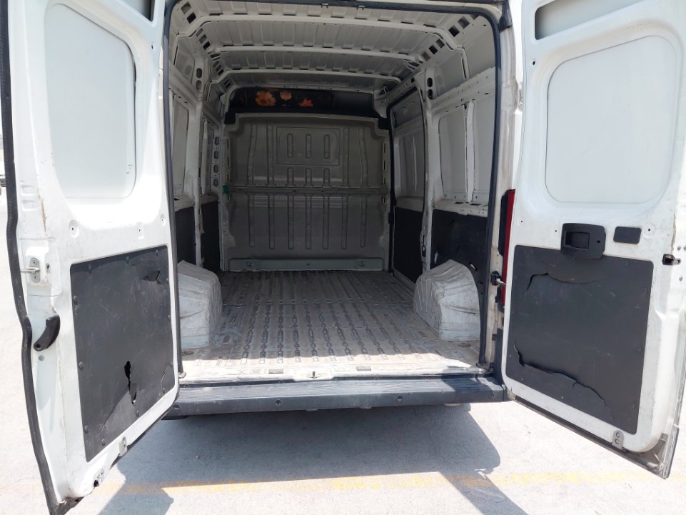 Peugeot  Boxer  2022 image