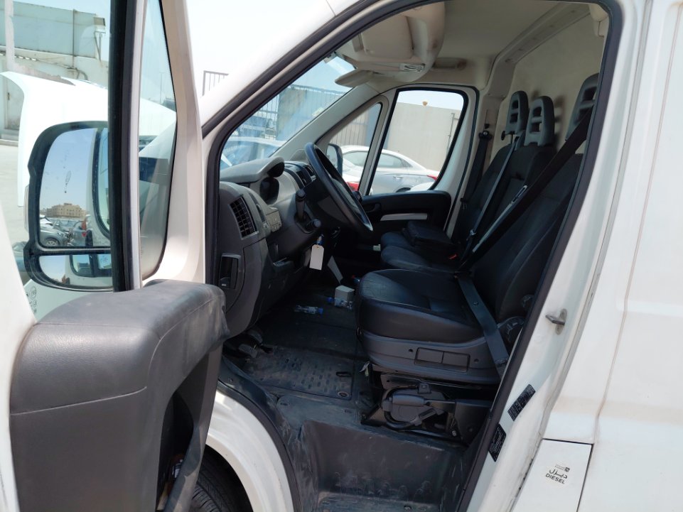 Peugeot  Boxer  2022 image