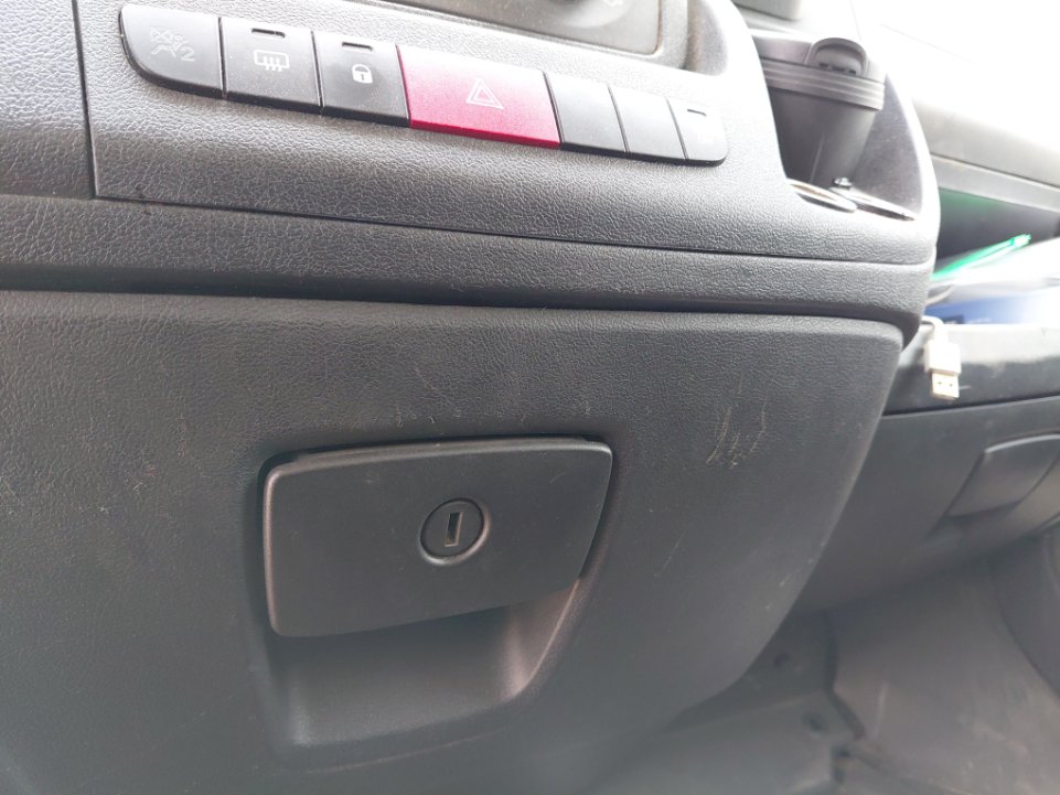 Peugeot  Boxer  2022 image