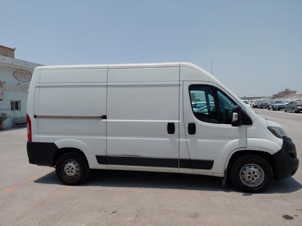 Peugeot  Boxer  2022 image
