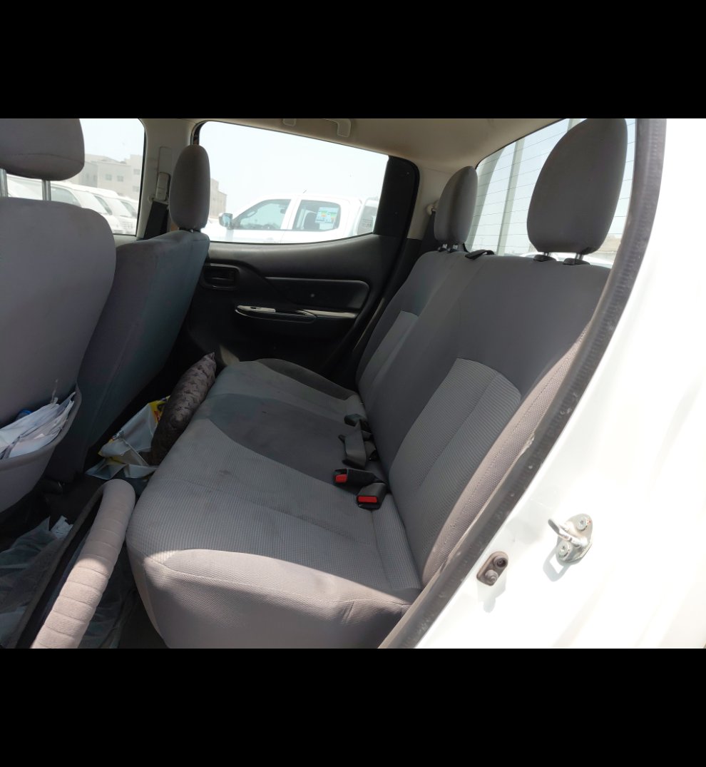 ميتسوبيشي L200 4X2 2022 image