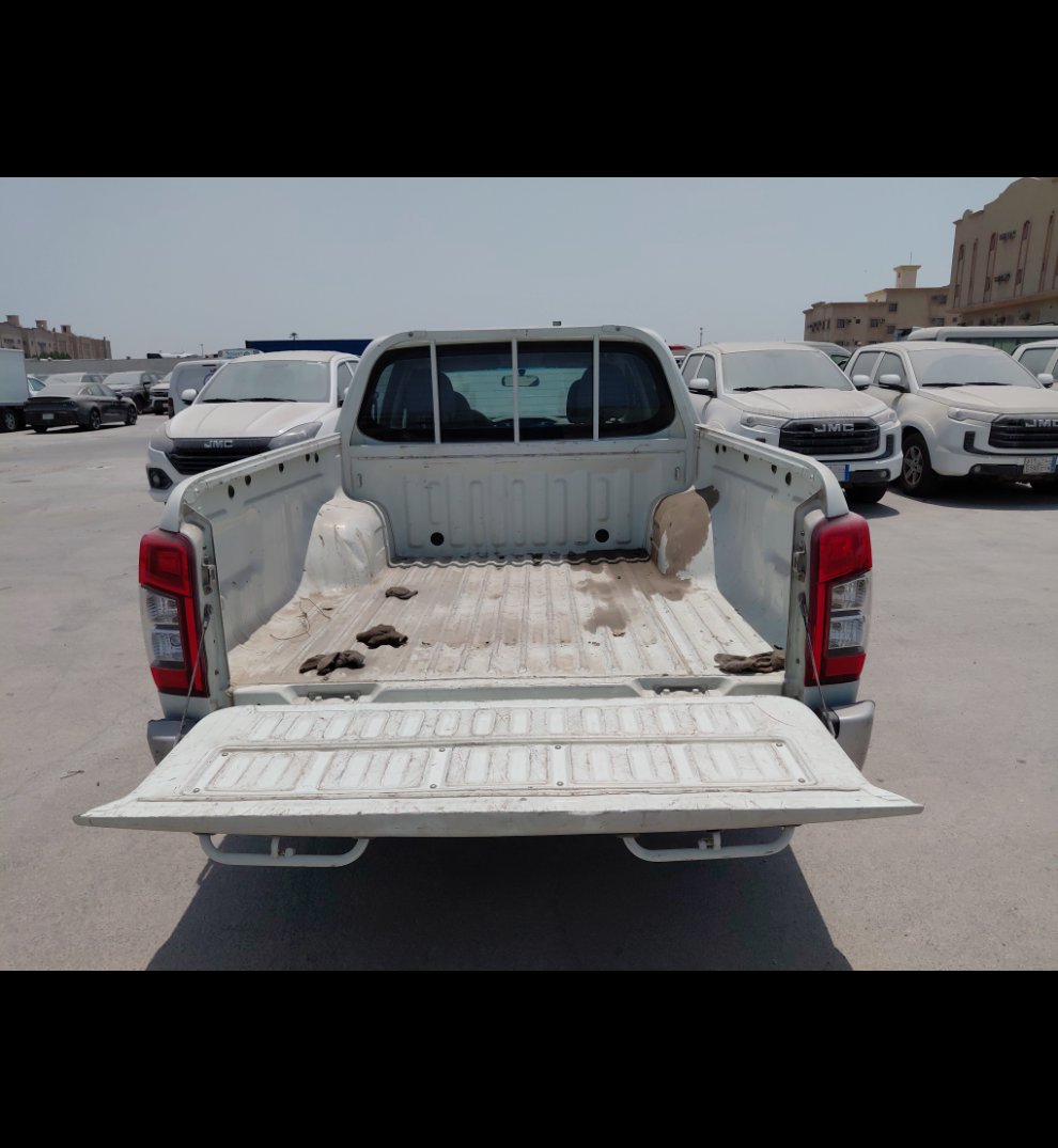 ميتسوبيشي L200 4X2 2022 image