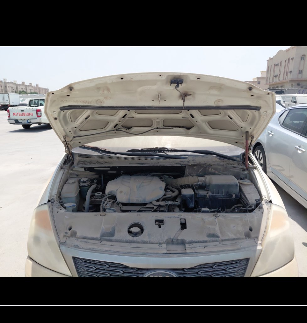 KIA Carnival NEW LX 2014 image