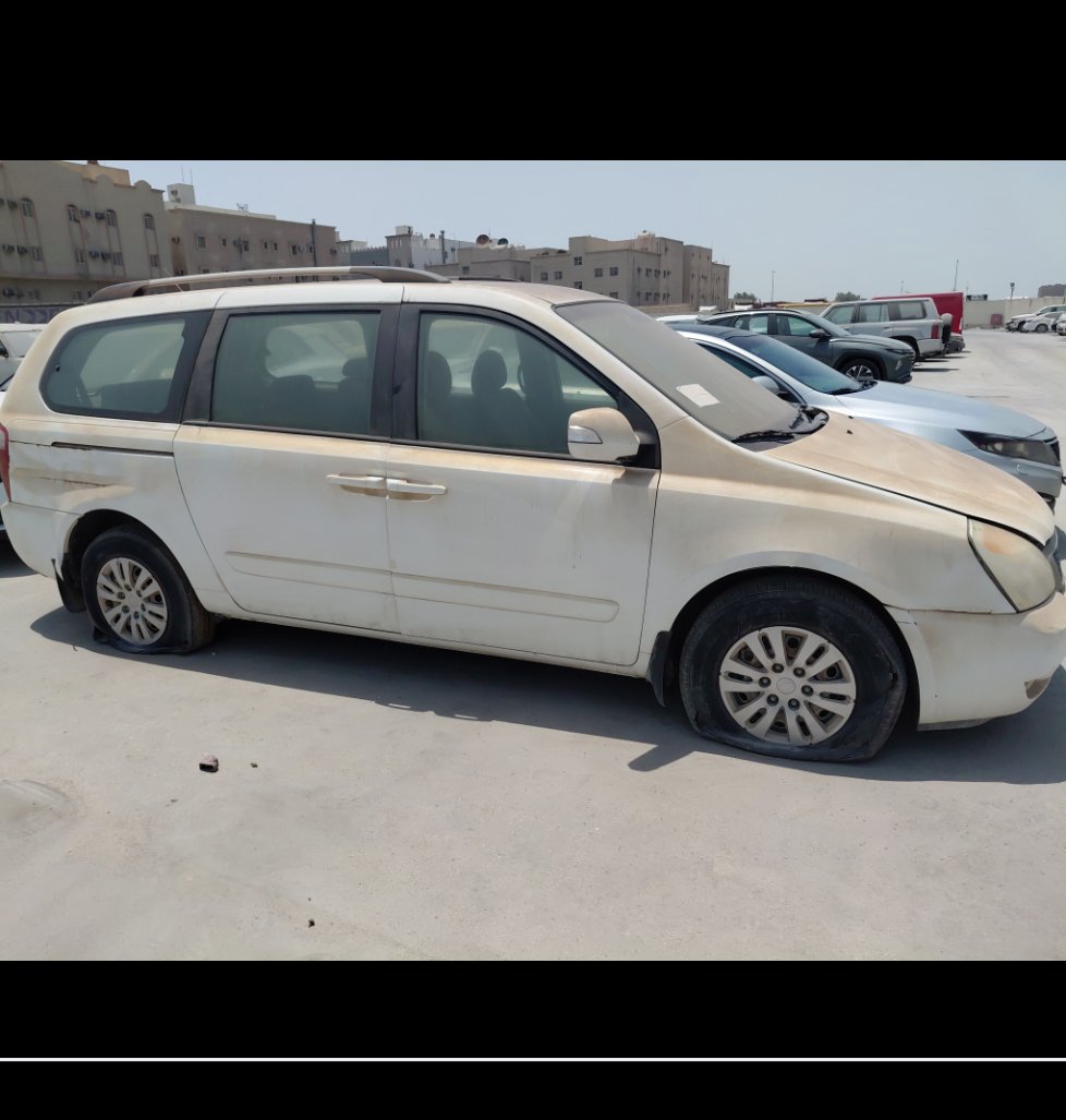 KIA Carnival NEW LX 2014 image