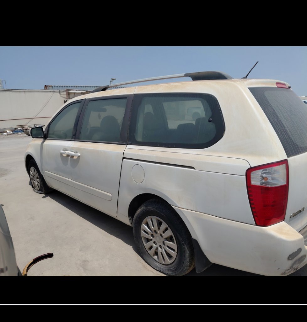 KIA Carnival NEW LX 2014 image