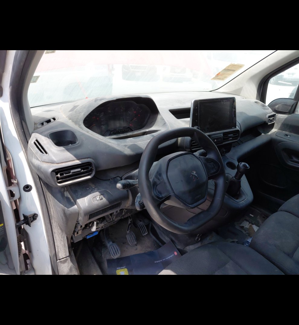 Peugeot  Partner  2023 image