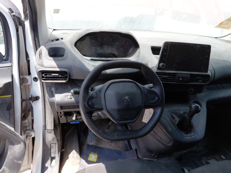 Peugeot  Partner  2023 image