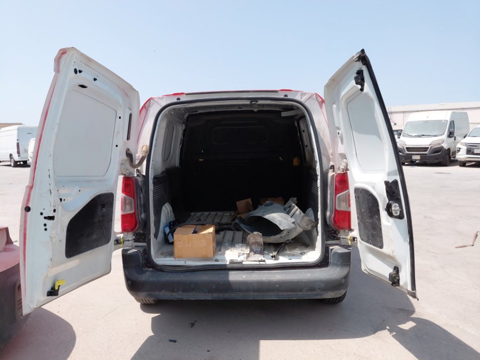 Peugeot  Partner  2023 image