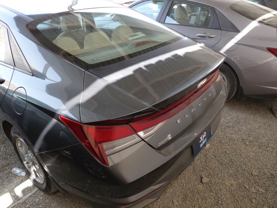 هيونداي إلنترا  2022 image