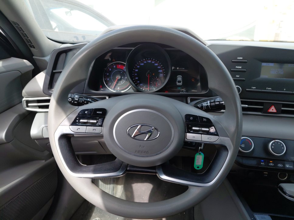 هيونداي إلنترا  2022 image