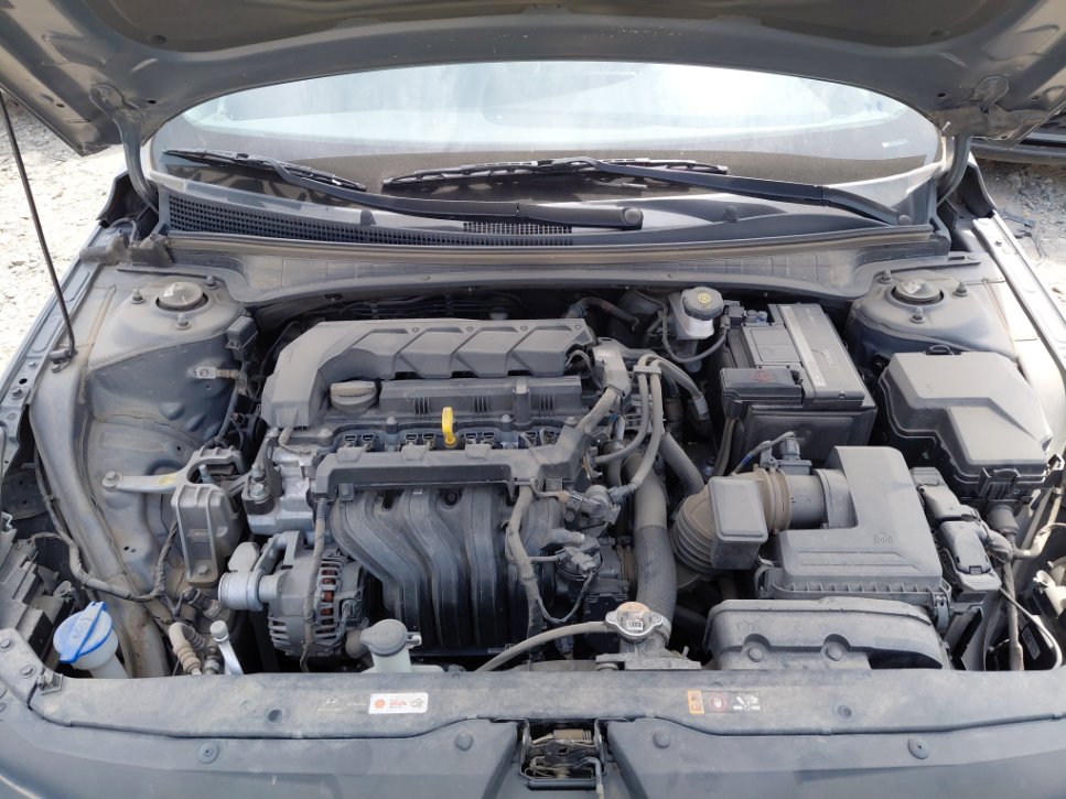 هيونداي إلنترا  2022 image