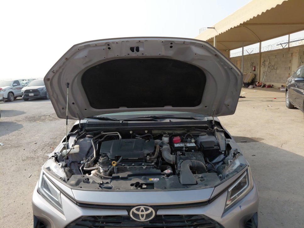 تويوتا يارس Y 2023 image