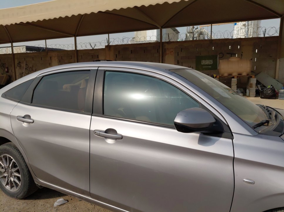 تويوتا يارس Y 2023 image