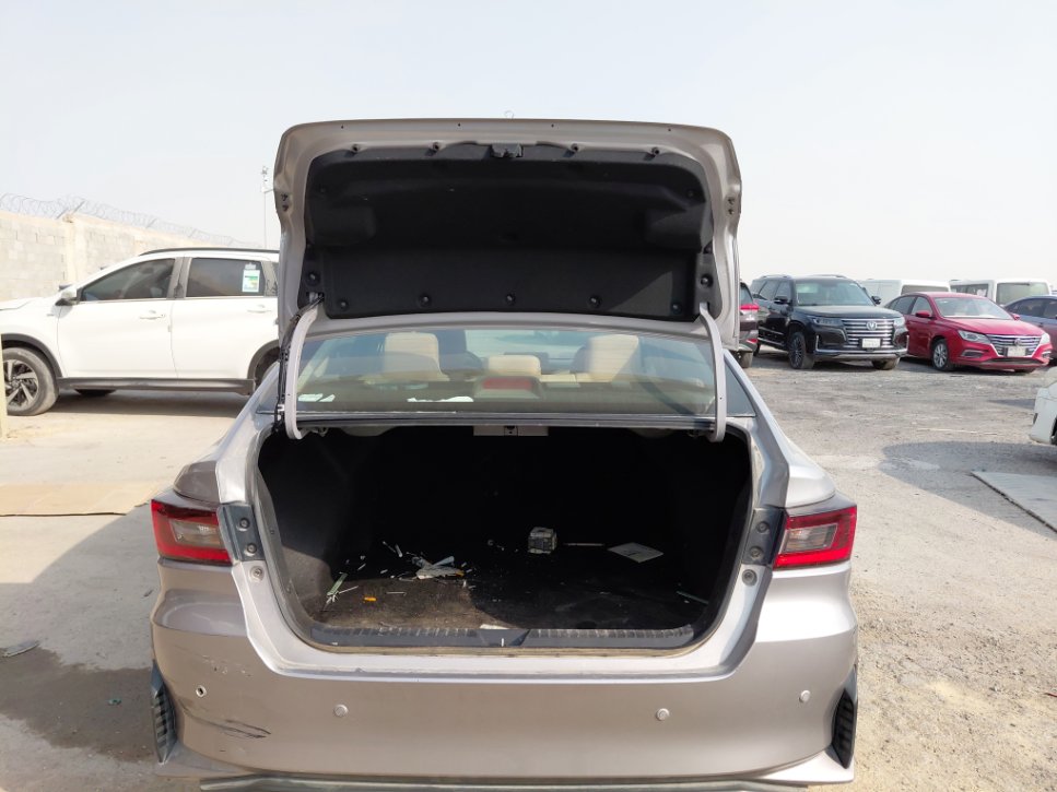 تويوتا يارس Y 2023 image