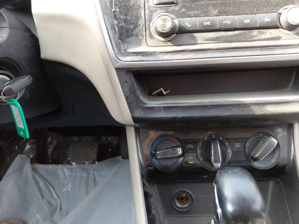 إم جي 5 STD 2021 image