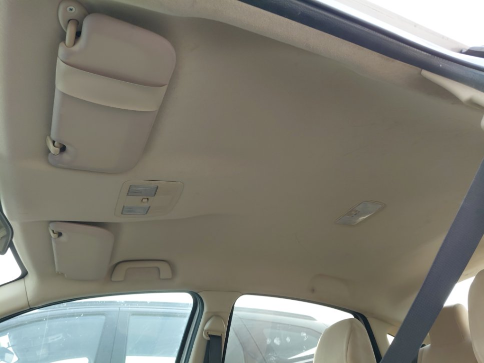 تويوتا يارس Y 2023 image