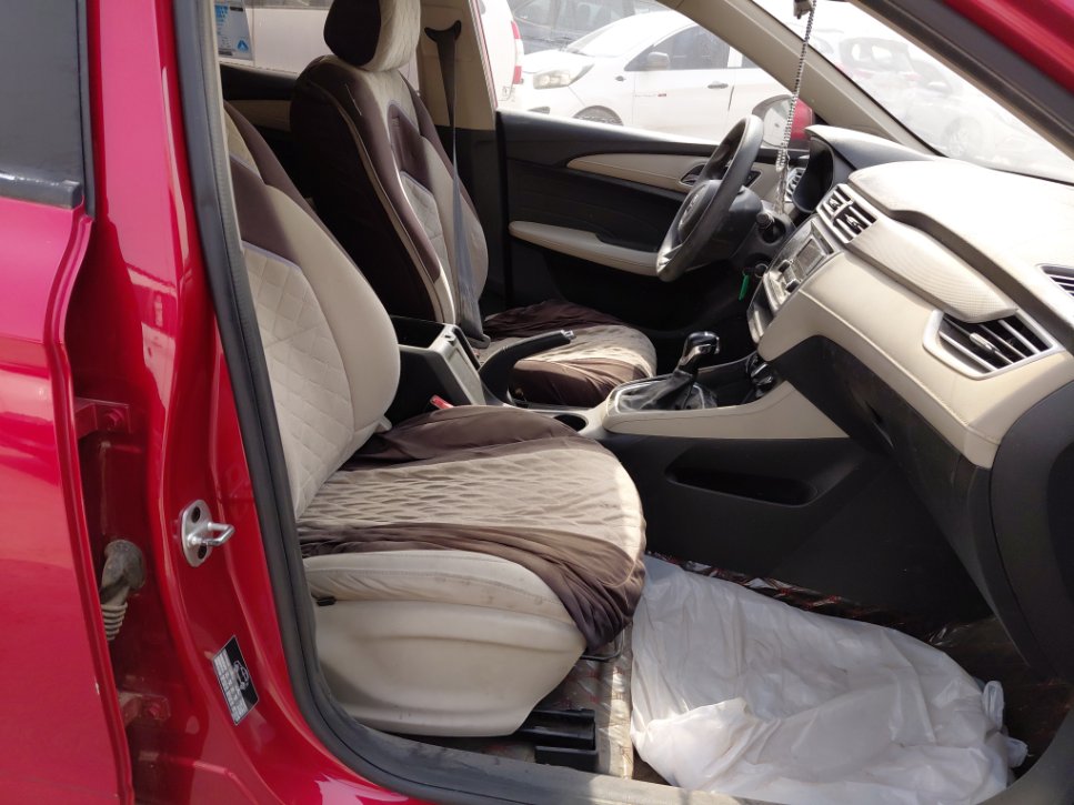 إم جي 5 STD 2021 image