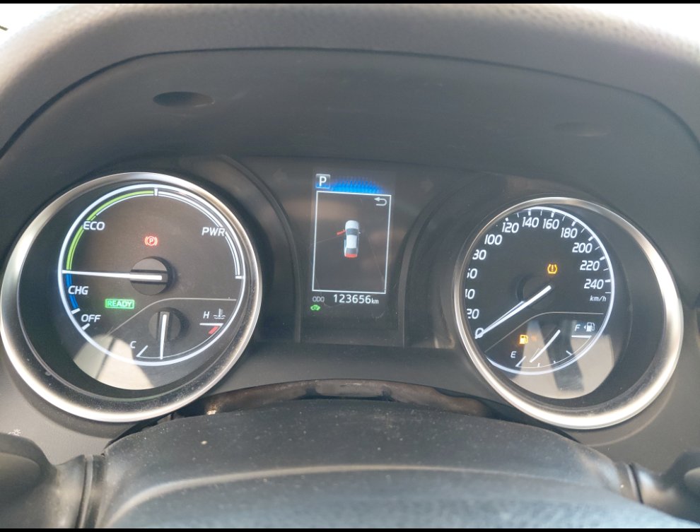 تويوتا كامري GLE HEV 2023 image