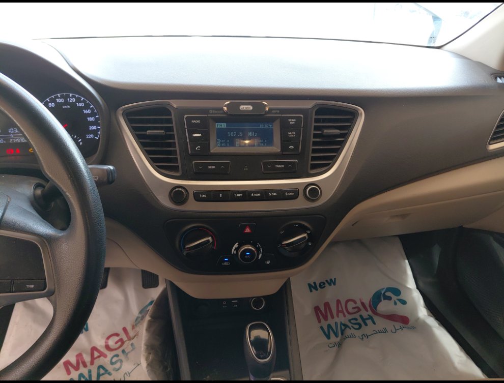 هيونداي أكسنت GL 2020 image