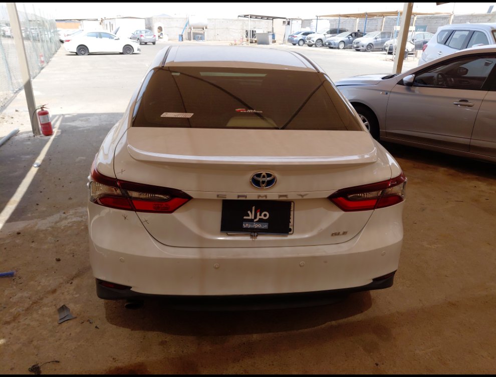 تويوتا كامري GLE HEV 2021 image