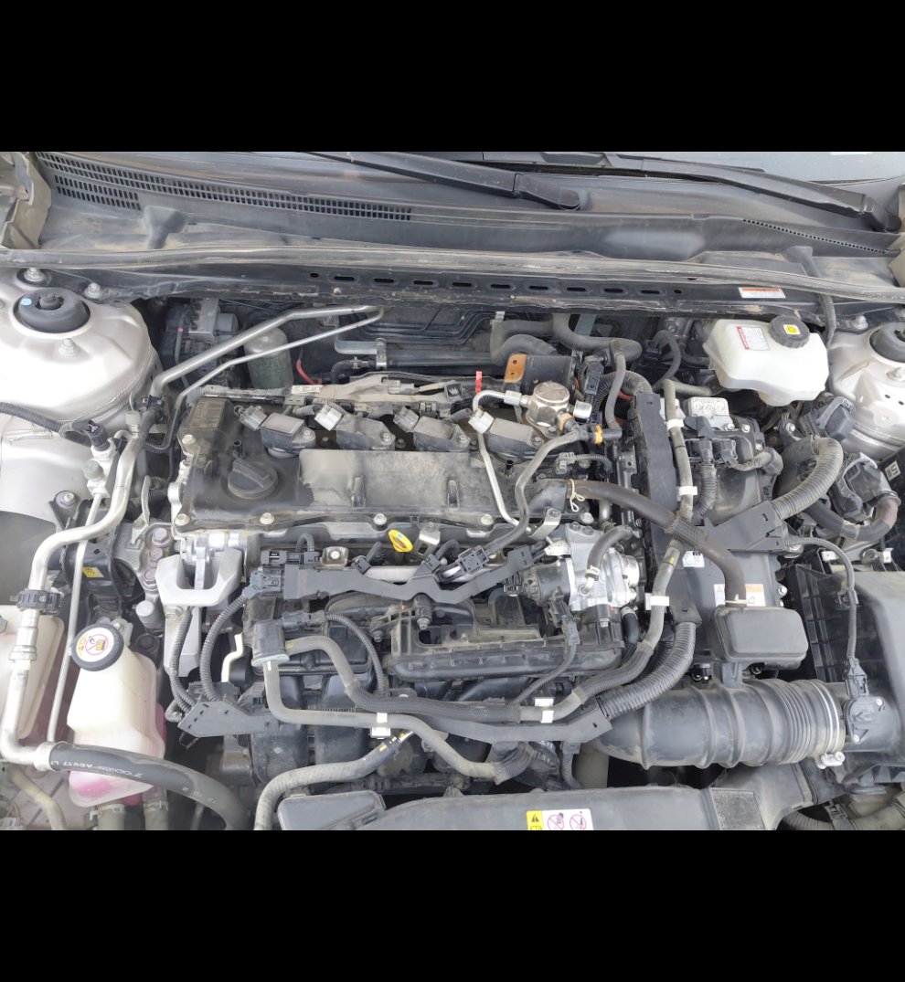 Toyota Camry GLE HEV 2020 image