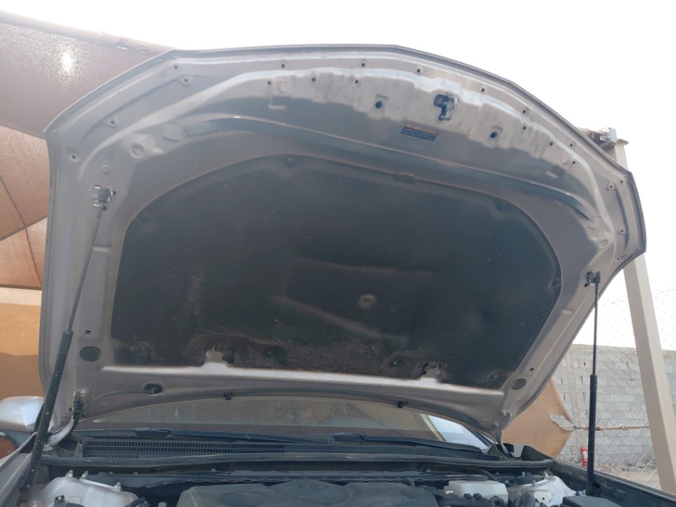 Toyota Camry GLE HEV 2020 image