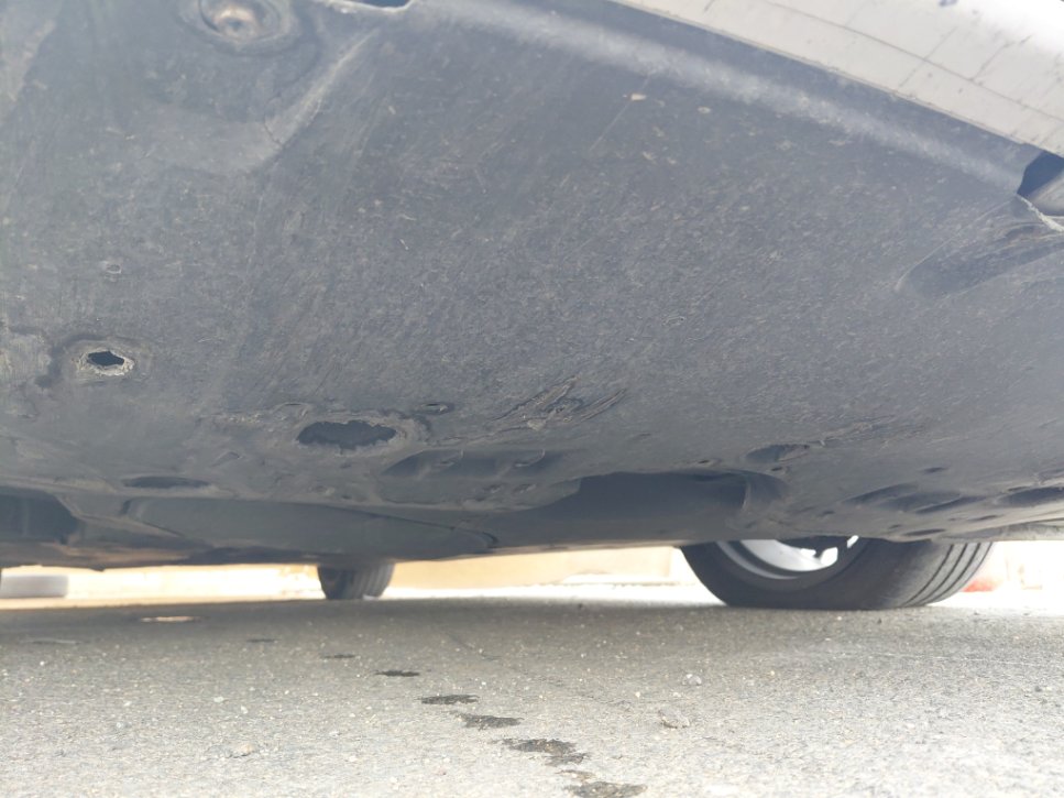 Toyota Camry GLE HEV 2020 image