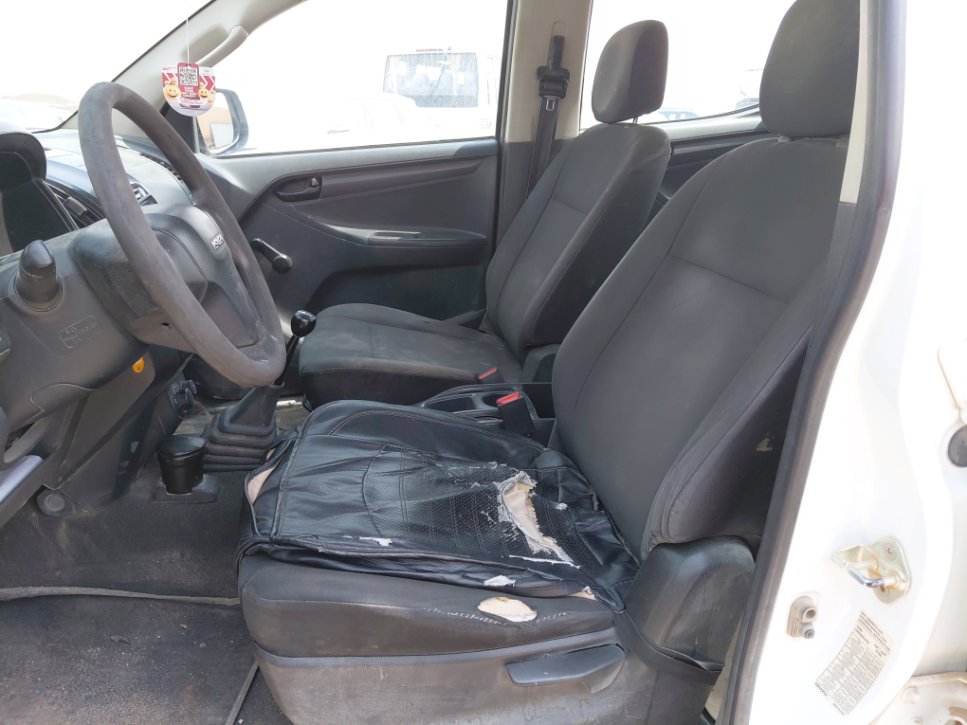 Isuzu D MAX  2020 image