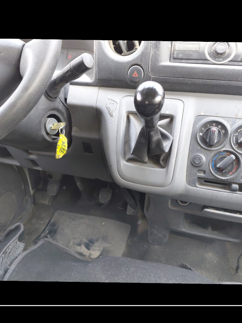 نيسان Urvan  2020 image