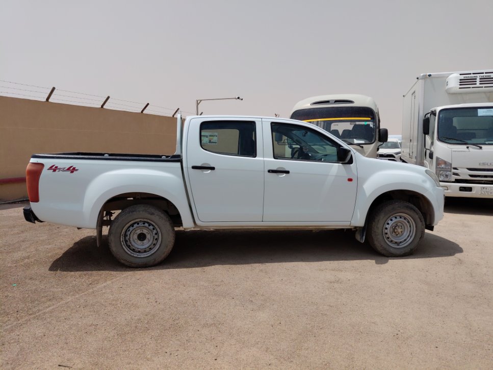 Isuzu D MAX  2020 image