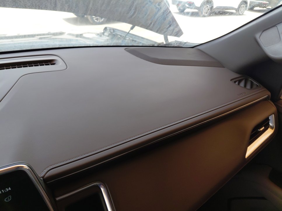 GMC Yukon SLE 2022 image