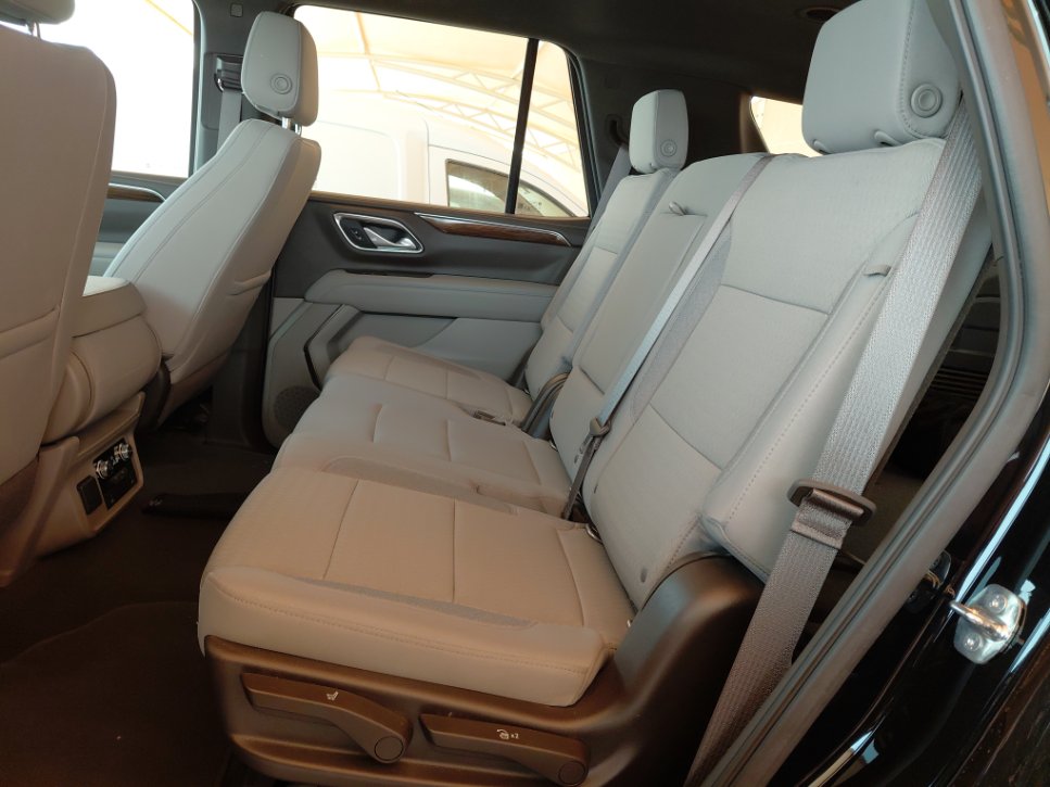 GMC Yukon SLE 2022 image