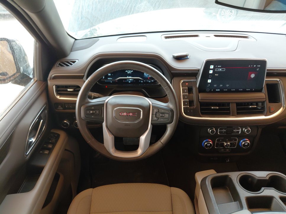 GMC Yukon SLE 2022 image