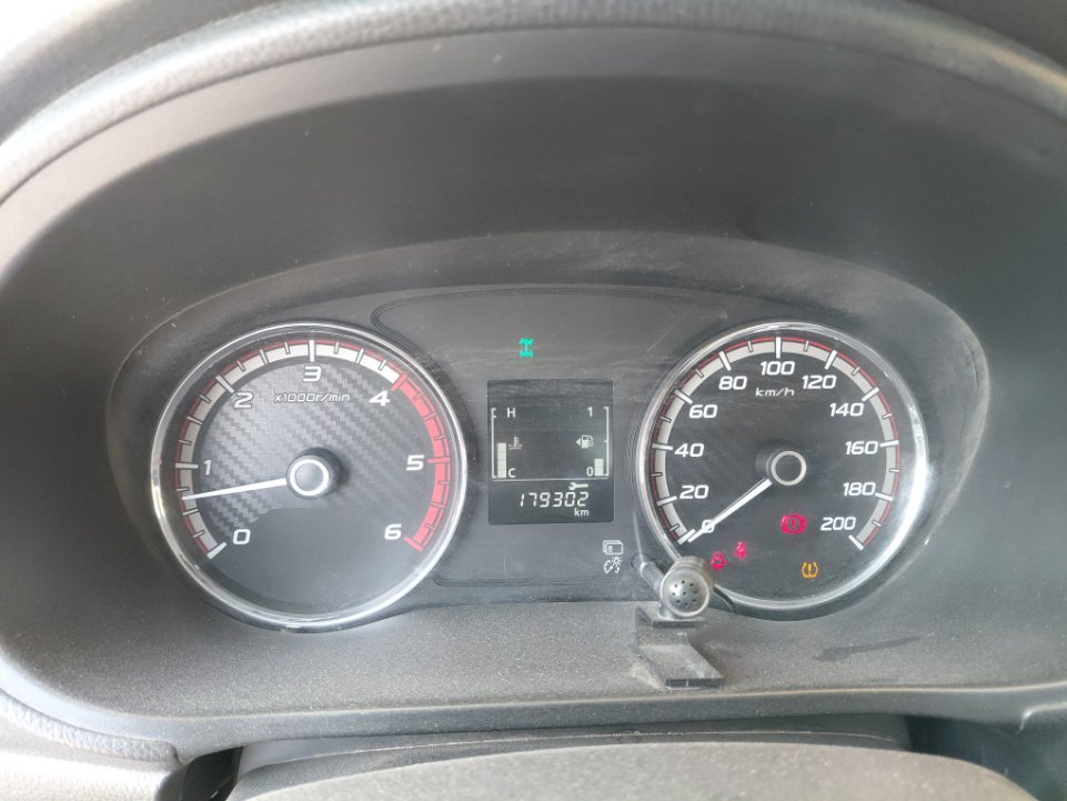 ميتسوبيشي L200 4x4 2022 image