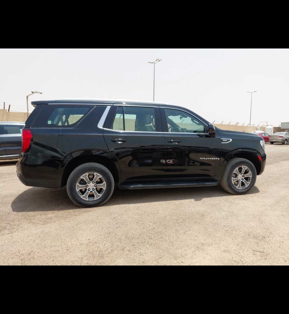 GMC Yukon SLE 2022 image