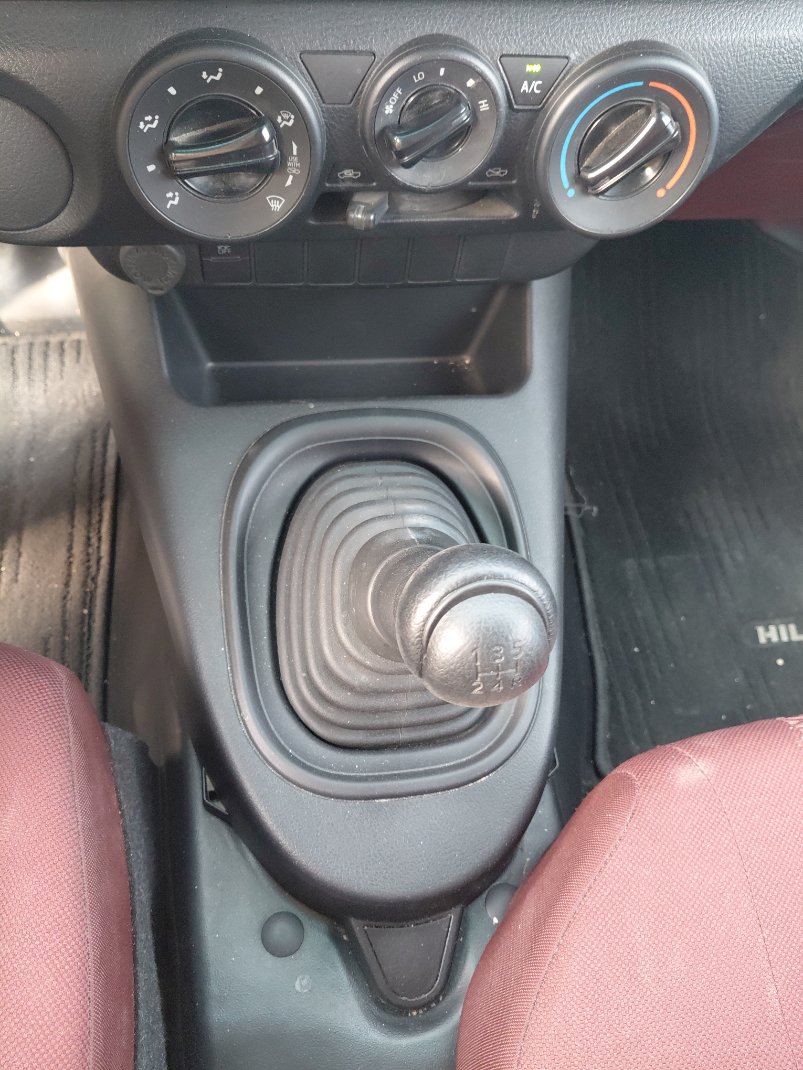 تويوتا هايلكس  2023 image